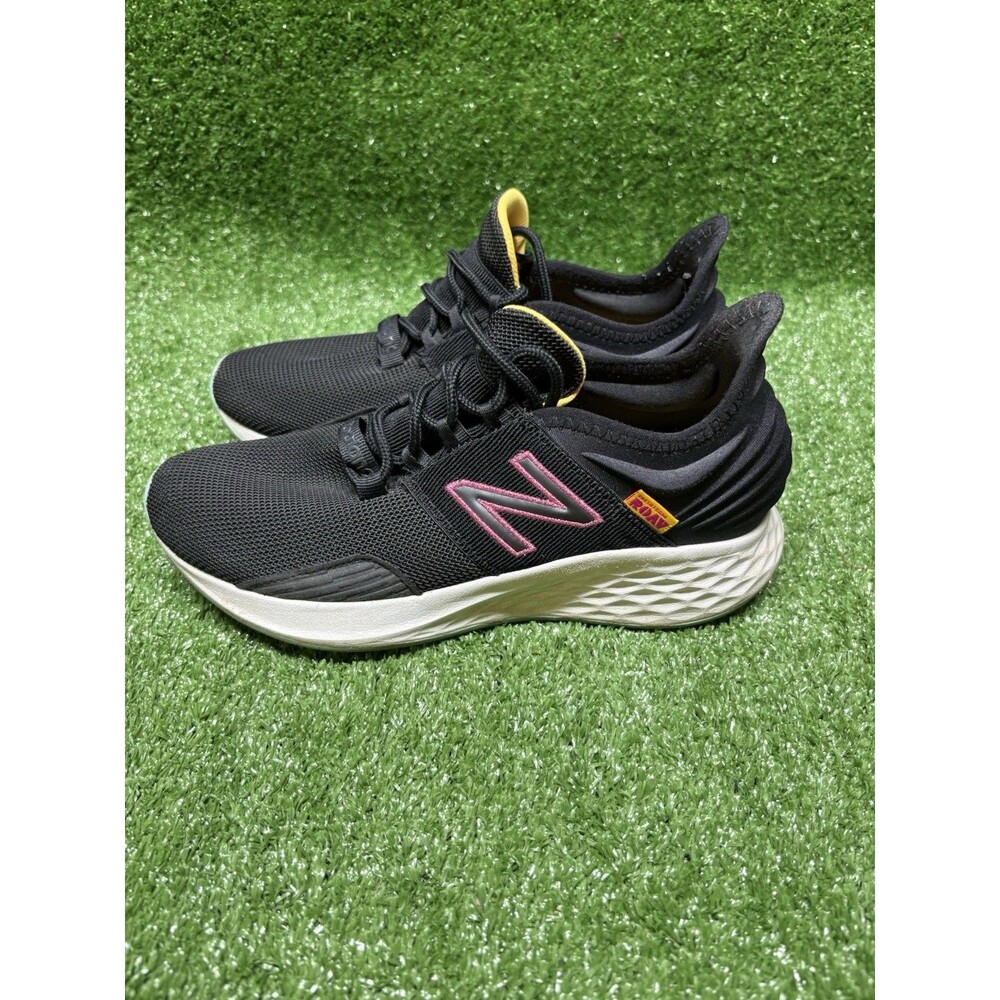 Womens New Balance Fresh Foam Roav Size 6.5 Black Fuchsia Running Shoes